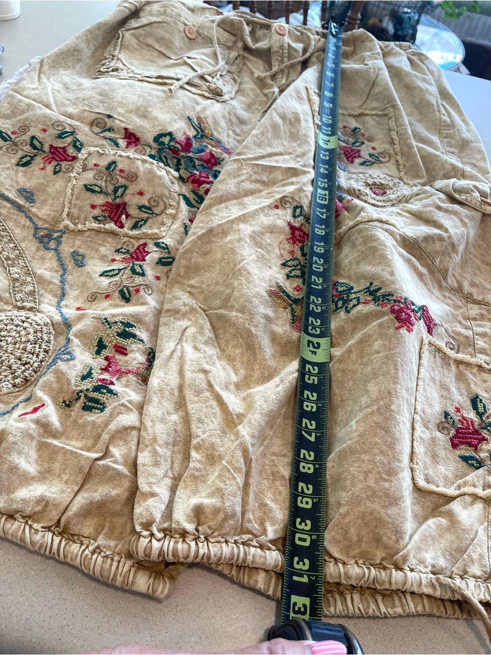 NEW never worn - A Rare Bird Boho Wide Leg Embroidered Genie Pants in Beige - Picture 5 of 6